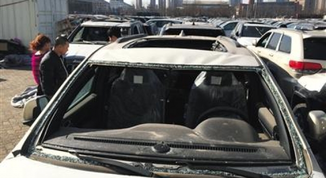 天津港爆炸受损车"洗白"出售:低市价几十万 30万买Jeep