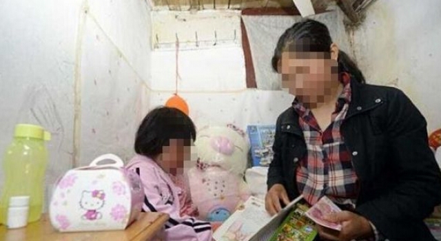 惊曝“偷鸡腿妈妈”是惯偷 多次拿过白糖和蔬菜