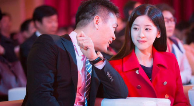 刘强东前女友重返京东任高管 奶茶妹妹会暴走吗?