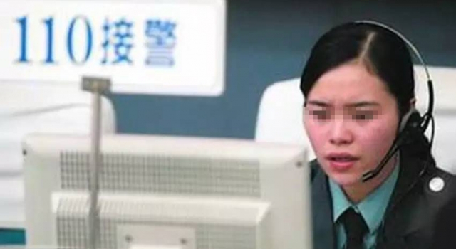 小伙报警说被人挟持 民警赶到时竟看到……