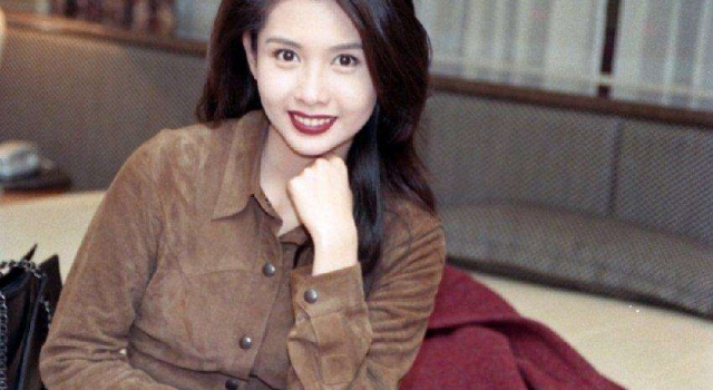 女神邱淑贞 女儿一个赛一个的漂亮