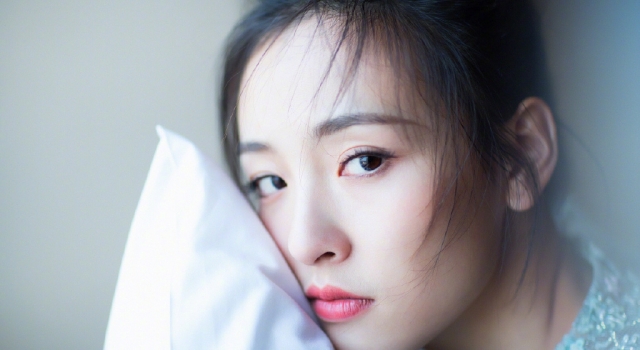 择天记吴倩写真灵气逼人 落落大方
