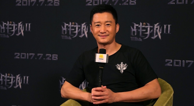 吴京回应中戏老师尹珊珊质疑 有机会请她看《战狼3》