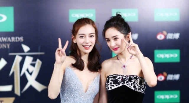 杨幂Angelababy心机照合影 原来两人的关系是这样的