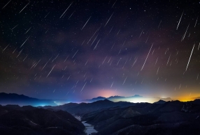 最浪漫的事就是陪你一起去看流星雨 八月最浪漫时间表一起来看流星雨