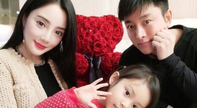 贾乃亮李小璐离婚协议假的 已经分居 离婚或许被实锤