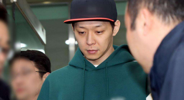 从死磕到突然承认吸毒 朴有天认罪原因首次曝光