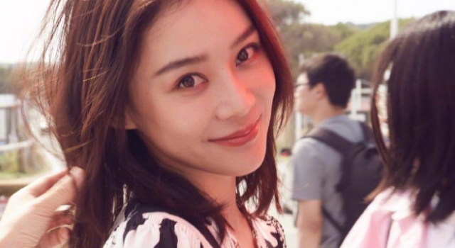 陈学冬大姨钱枫妈妈抢夺袁姗姗 袁姗姗却惦记着别的!