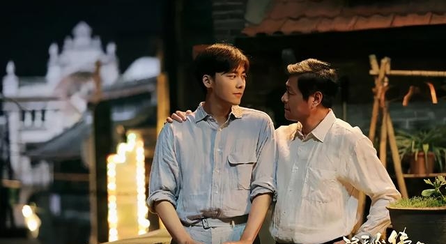 《隐秘》顾耀东父亲是马季高徒,春晚和冯巩说相声,演戏转型成功