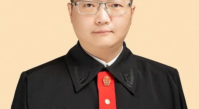 想学法律?这些法律启蒙剧看过了吗?