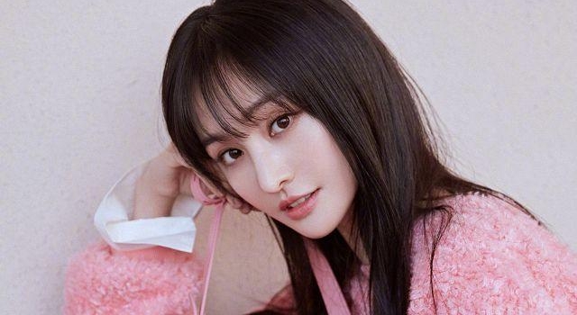 深陷海外代孕弃养风波,“疯癫”郑爽何以成为娱乐圈顶流