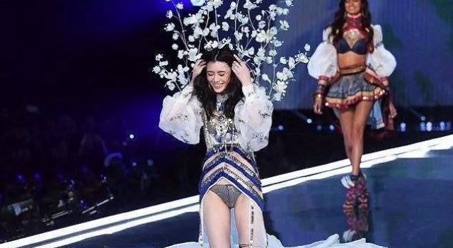华谊前老板娘的风火爱情:闪电结婚低调离婚后,为陈冠希生女