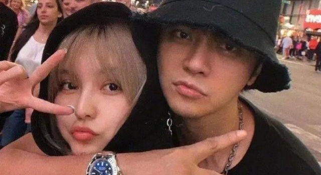 周扬青新男友身份曝光,背景强大比女方小6岁,著名企业执行总裁