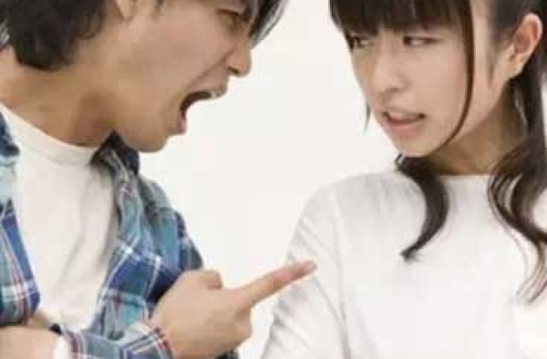 女朋友爱“作”怎么办 安抚女生情绪这么容易
