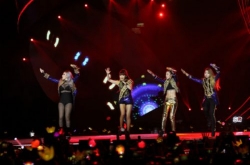 2015MAMAع̨ 2NE1幥ơɢ˵