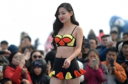 �Ը�ΪǮƴ��Ů��ѧ��-3��Ӿװ���� ������Ԫ����