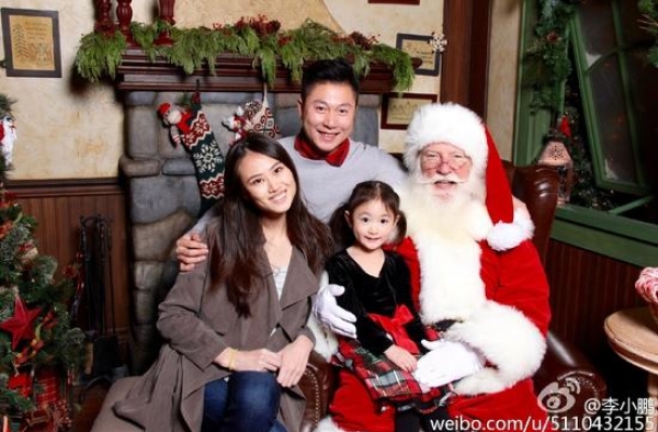 奥利奥来了!李小鹏秀娇妻孕照 奥莉喜当姐姐