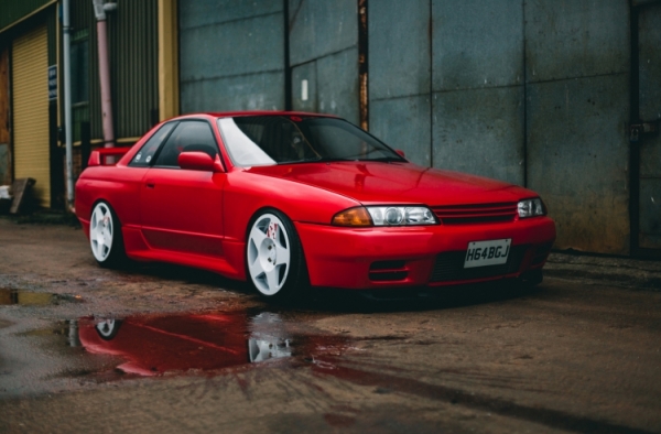 日产skyline R32改装 深红的野性诱惑