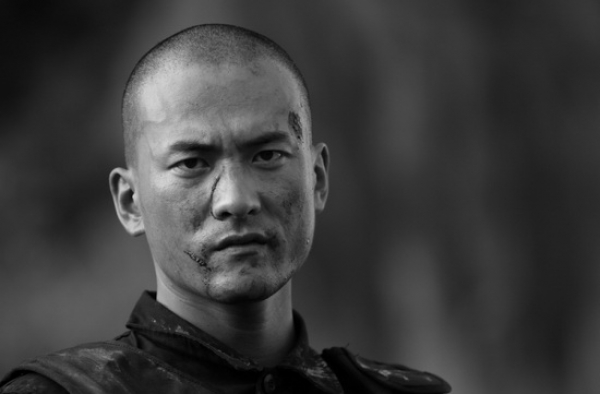 赫子铭家庭背景揭秘 何洁老公并不是富二代