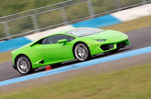 兰博基尼新车将售 299万的Huracán LP580-2给你极致乐趣