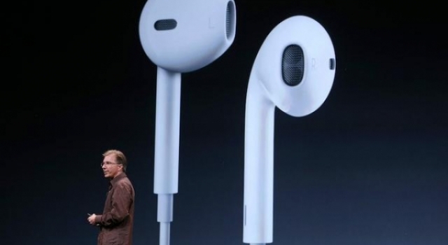 iPhone 7新耳机海外曝光 充电成本降低音质更好