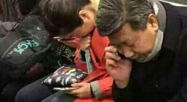 今天给一个大爷让了座 有点眼熟……