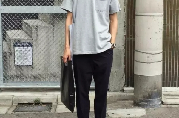 日系穿搭法 让你拥有清新简约的男士服装