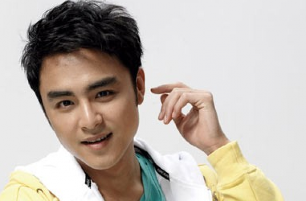 男生今夏清爽发型 撩妹从头开始