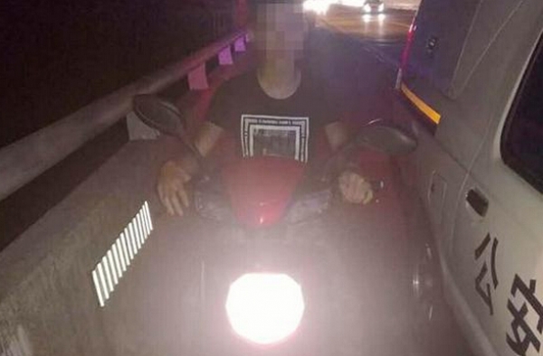 外卖小哥送3公里订单:跟导航上高速 从东阳送到义乌