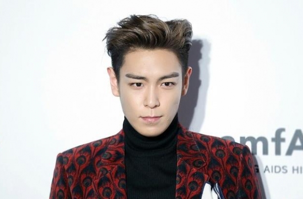 TOP崔胜贤帅气发型look 不愧是韩国潮流爱豆的典范