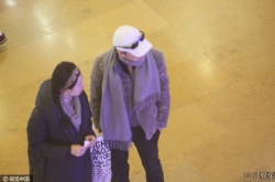 55��޽���С28��Ů�ѻƻù�� ҡ��������С����