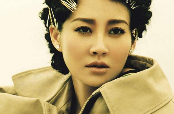 许晴个人资料家世显赫 揭秘三段情史三任老公的身份