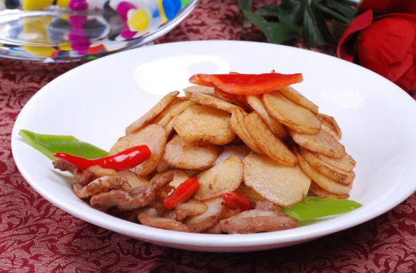 土豆最经典的做法 保证让你食欲大开，那叫一个香