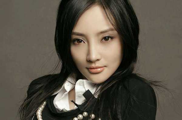 李晨李小璐分手原因曝光 揭秘李小璐当年为何打胎