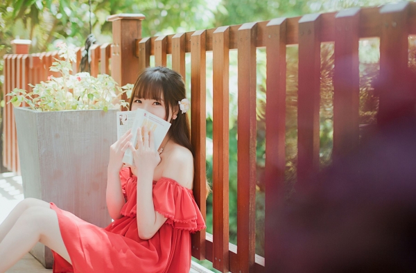 当初嫌我穷 女友跟我分手了 现在离婚后居然想回头找我