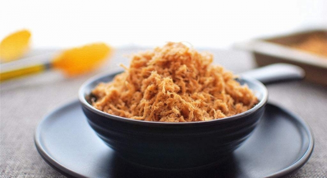 肉松面包用棉花冒充肉松？这些网传假食品你都吃过吗？