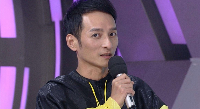 维嘉和胡彦斌谈与前任分手 眼泛泪光仍表示要尽力补偿