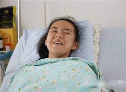 女孩为父挡刀怎么回事？长沙12岁女孩为父挡刀勇斗歹徒