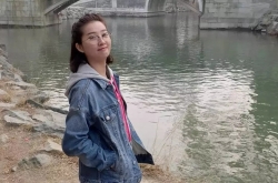 ��Өӱ�����������ع⣺���������������ɫ��һĿ��