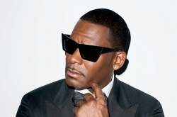 R.Kelly���ӷǷ�����6Ů�� ����ƷI Believe I Can Fly