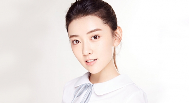 梁洁甜美校服写真 美好花季的少女感满满