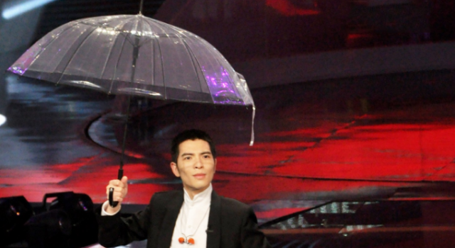 萧敬腾“雨神”称号终于得本尊回应 看看老萧怎么说