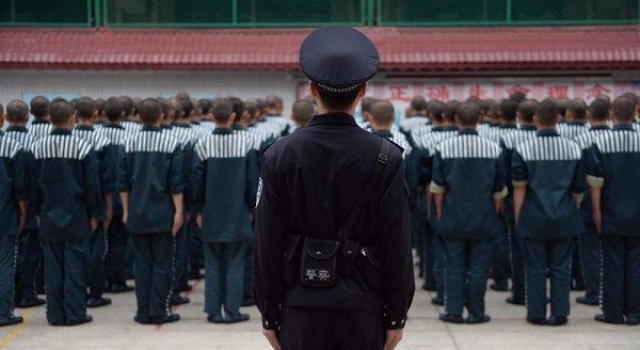 监狱狱警看后脑勺叫出人名 430个在押人员一个也不落下