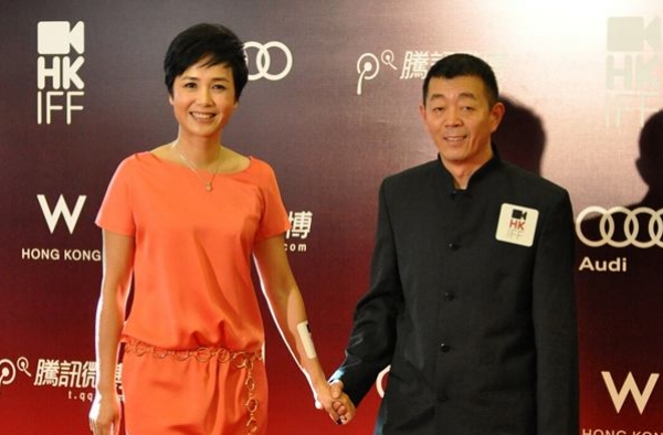 明星恋情曝光绯闻大盘点 都是汽车惹的祸