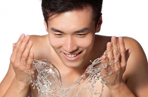 皮肤干燥怎么办？ 随时随地缓解皮肤干燥