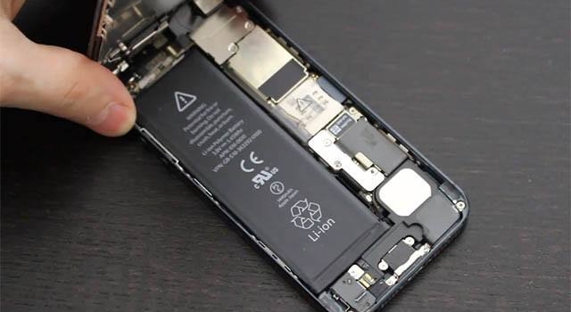 男子牙咬电池爆炸 咬碎iPhone电池原因太奇葩