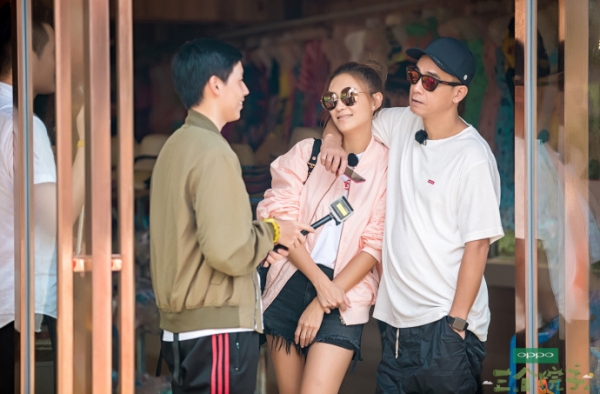 陈小春写情书告白应采儿 应采儿说这是最好的一封情书