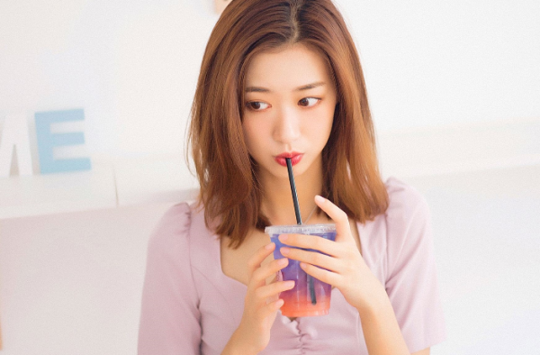 女生长的漂亮有用吗 看脸的时代你行吗？