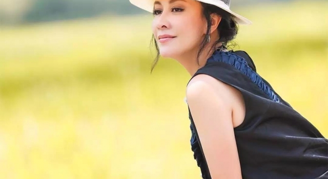 刘嘉玲回应年龄作假：可能翁静晶认错了人