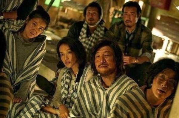 《爱情公寓》后黄渤导演的《一出好戏》出状况被指抄袭